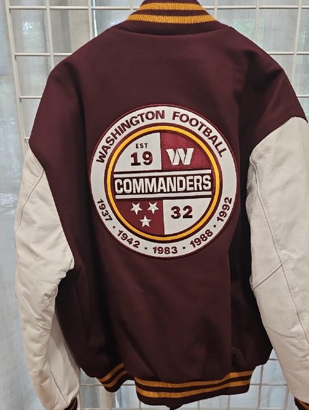 Commanders Maroon & White Varsity Bomber Jacket with Gold Trim 2xl - Picture 6 of 10